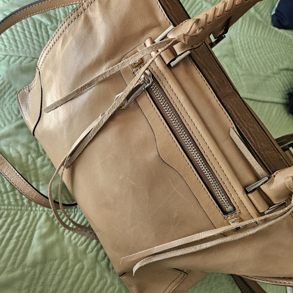 Authentic Rebbeca Minkoff - Picture 4 of 5